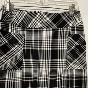 Women’s Liz Claiborne  plaid golf Skirt size 6p